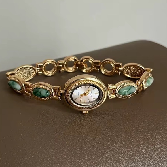 Vintage Blue Turquoise Oval Bracelet Watch main image 6